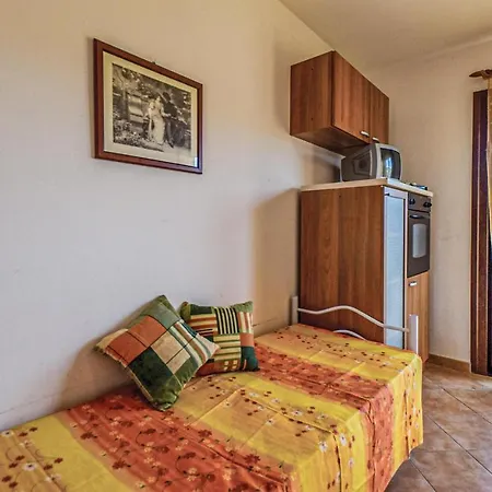 Appartamento Awesome In With Kitchenette Castelsardo