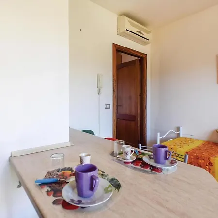 Appartamento Awesome In With Kitchenette *